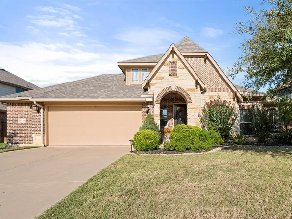 1120 Cardinal Ridge Rd, Burleson, TX 76028