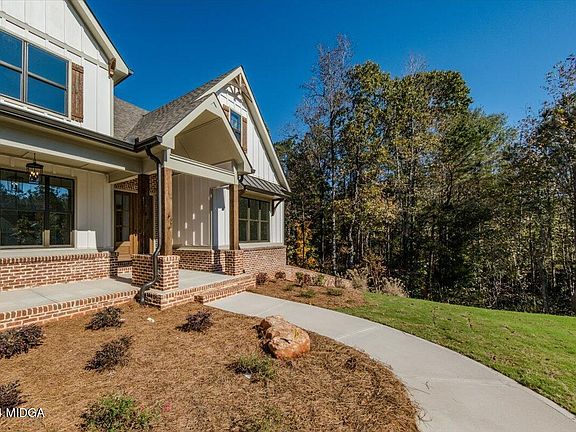 2nd image of 261 Preakness Way