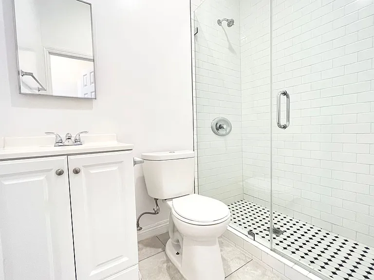 415 S. Westlake Avenue — Photo 5