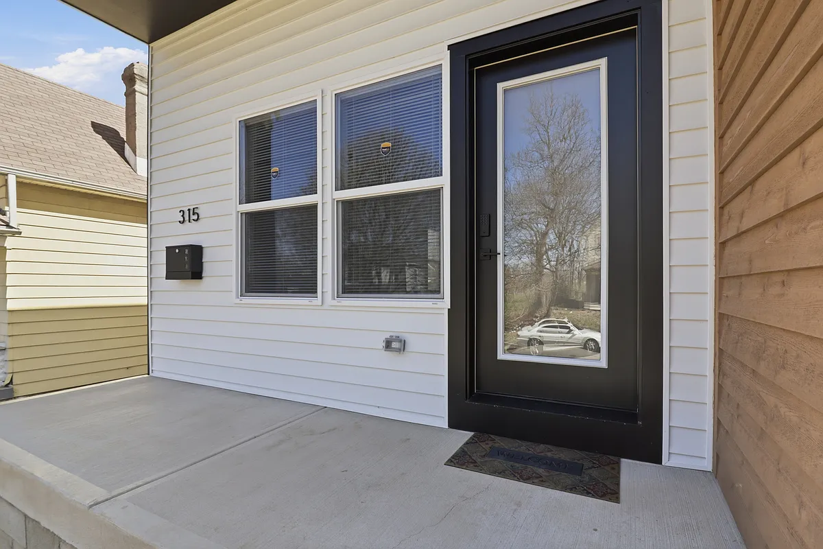 Porch - 313-315 N Hamilton Ave