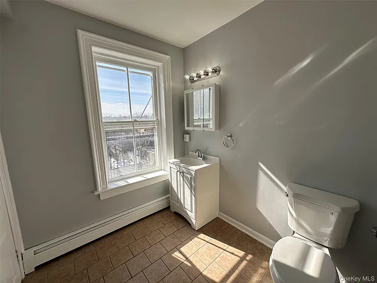 87 Broadway #2 — Photo 15