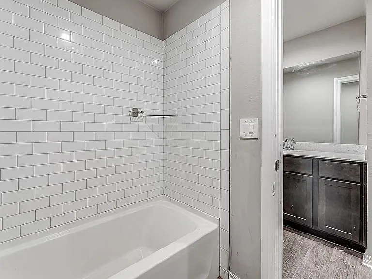 4405 Montage Blvd — Photo 29