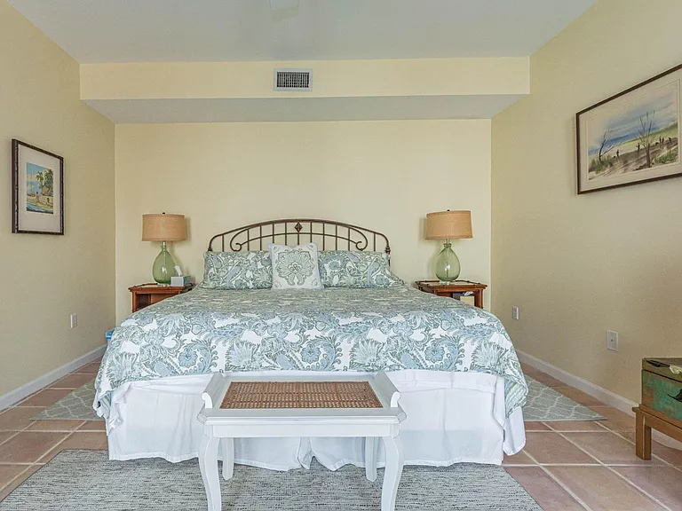 8382 Satin Leaf Ct #8382 — Photo 25