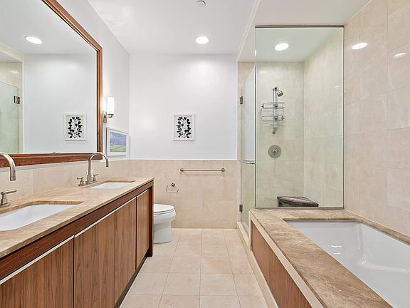 5th image of 1 Morton Sq APT 11DE
