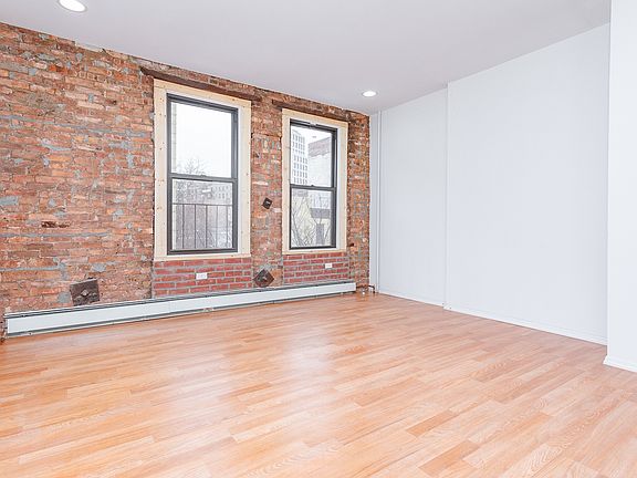 3rd image of 487 Saint Johns Pl APT 3D
