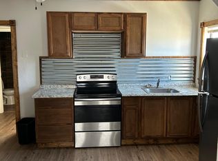 105 W 8th St #C, Big Spring, TX 79720