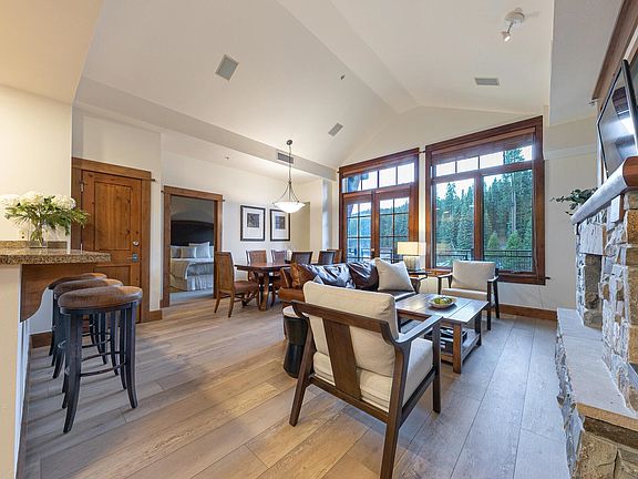 3rd image of 4001 Northstar Dr Unit 510