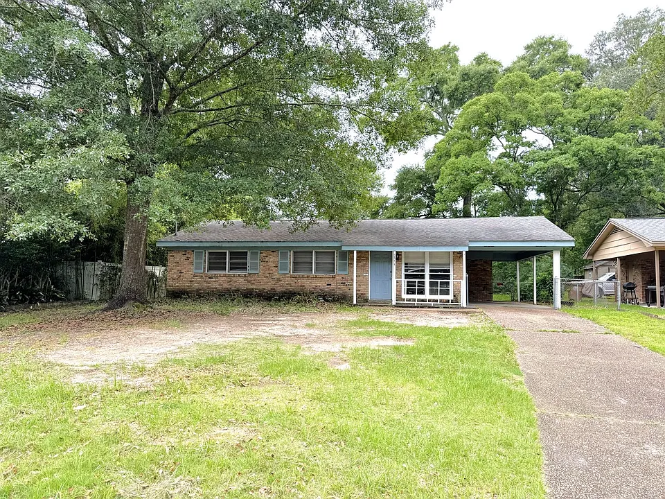 654 Ynestra Dr