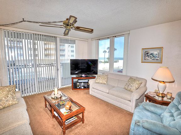 2nd image of 2987 Atlantic Ave Unit 206