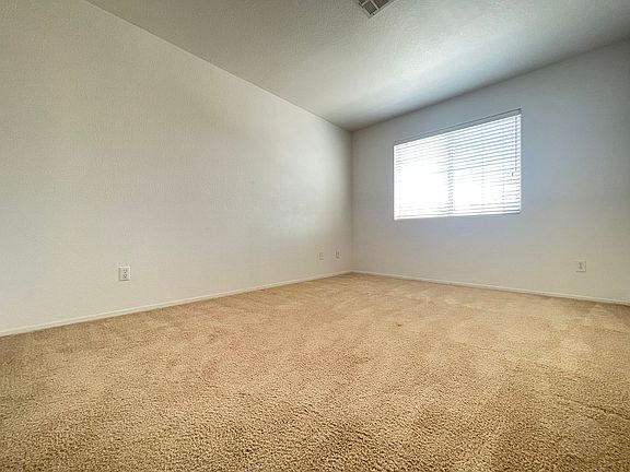 5th image of 70 Belle La Blanc Ave