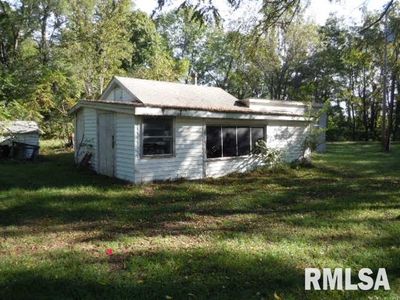 2447 Road, Oquawka, IL, 61469