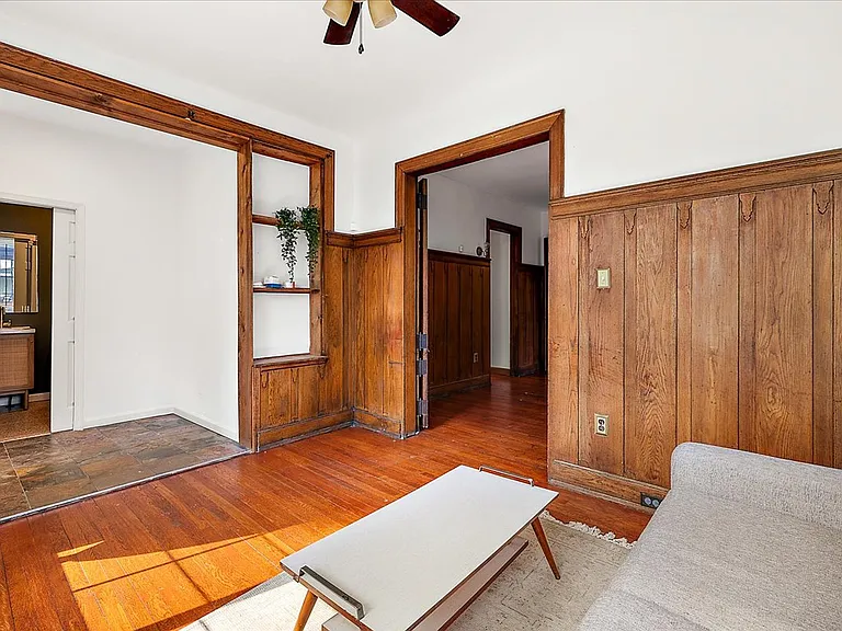 7433 Poe St — Photo 11
