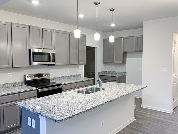 4th image of 522 Arrowgrass Ln Homesite 134