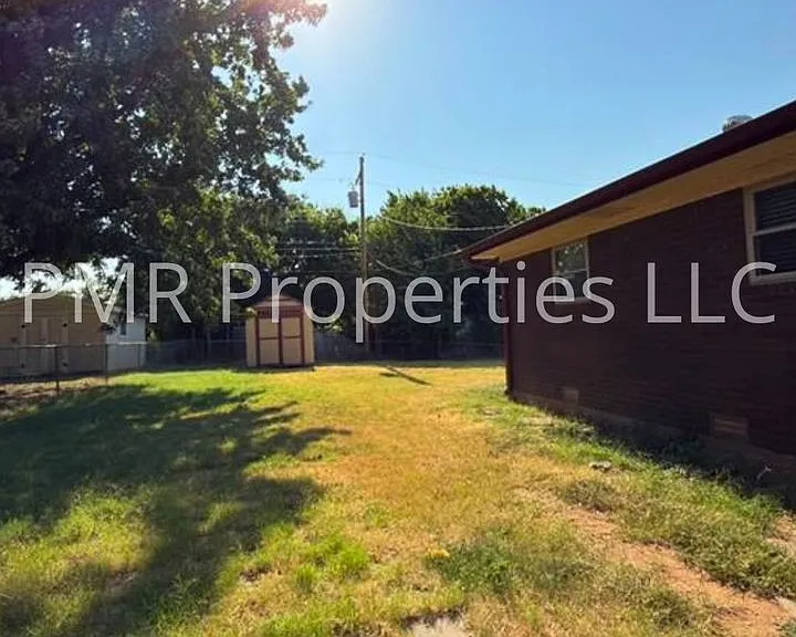 509 NW 61st St — Photo 12