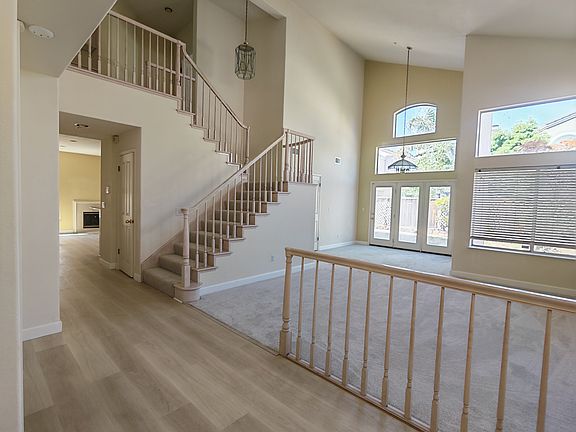 2nd image of 30556 Mallorca Way