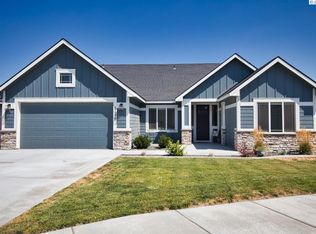 5698 W 40th Ave, Kennewick, WA 99338
