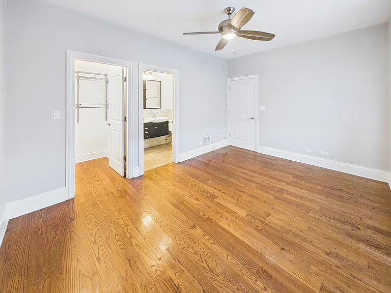 4917 S Prairie Ave #3 — Photo 17