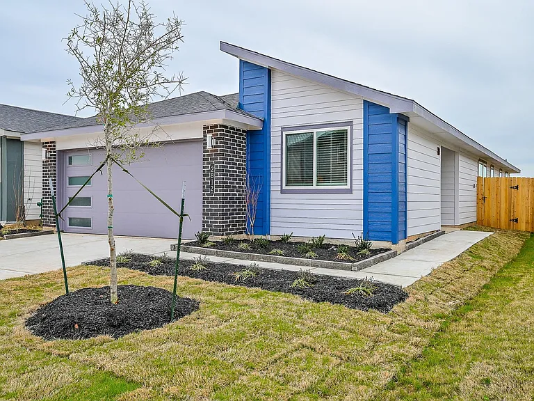3024 Stock Orchard Ln — Photo 2