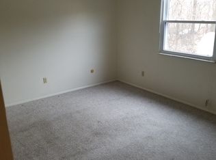 1542 & 1546 Mac Dr, Stow, OH 44224