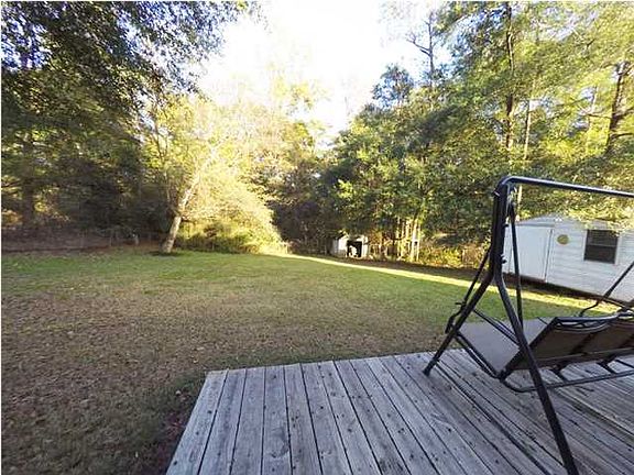 5th image of 111 Valley Creek Dr