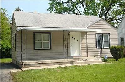 1st image of 2450 Holt Ave