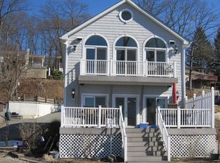 21 Bertrand Island Rd, Mount Arlington, NJ 07856