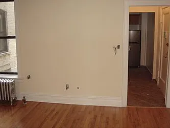 Rented by Metroline Realty