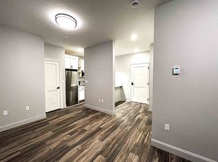 25 Lowell St SUITE 101, Manchester, NH 03101