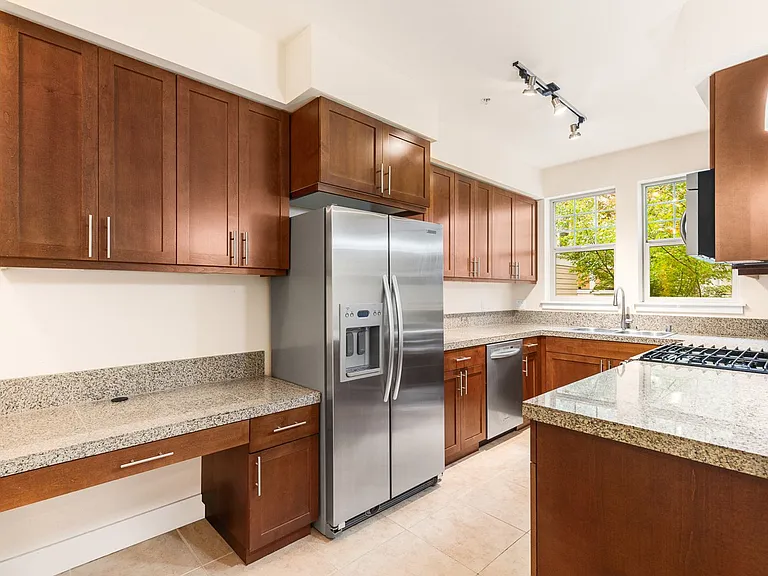 8535 Avondale Rd NE #A202 — Photo 8