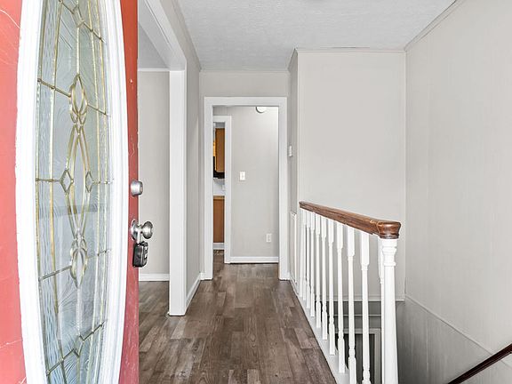 3rd image of 503 Amarillo Dr
