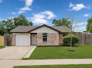 5411 Castlecreek Ln, Houston, TX 77053