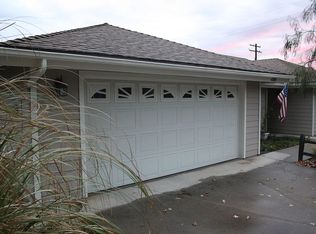 498 Merida Dr, Fallbrook, CA 92028