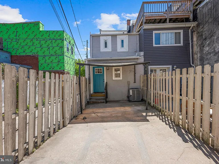 1102B Carroll St #B — Photo 40