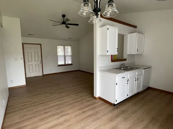 2700 Plaza Ln #2702, Lafayette, IN 47909