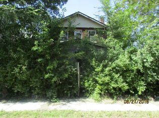 1523 N 44th St, East Saint Louis, IL