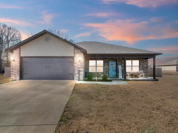 29 Patti Cv, Ward, AR 72176