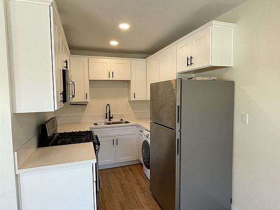 4th image of 1435 N Avenue 47 #3