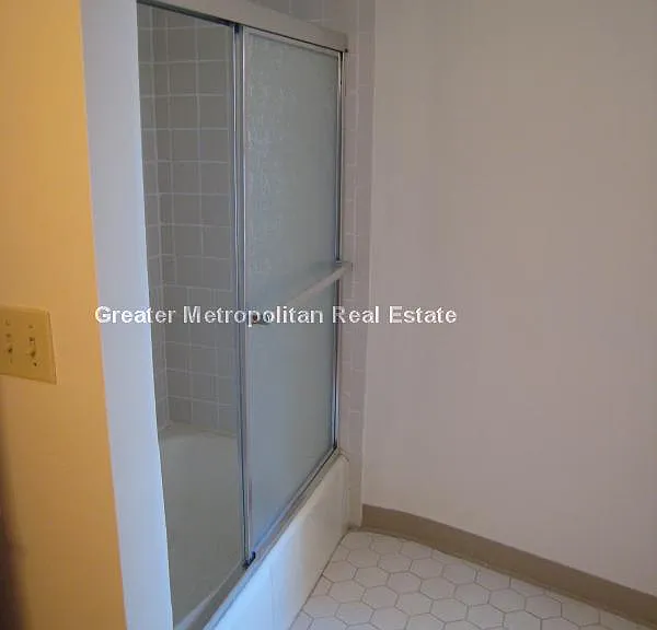 3 Holden Ct #2 — Photo 18