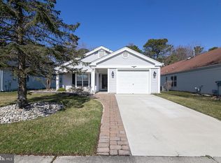 19 Turnbridge Ct, Southampton, NJ 08088