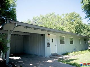 325 W Rio Rd, Lincoln, NE 68505