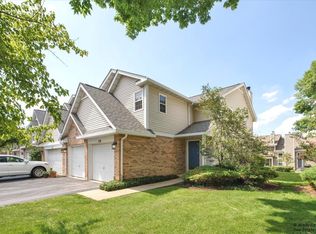 319 E Theodore Ln, Itasca, IL 60143