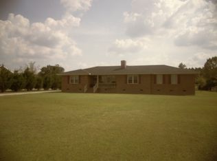 3719 Frank Barwick Rd, La Grange, NC 28551