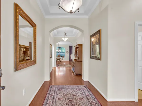 44 Windsor Bridge Dr, Conroe, TX 77384