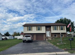 15 Blue Spruce Dr, Hanover, PA