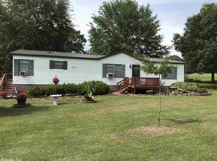 108 W 9th St, Newark, AR 72562