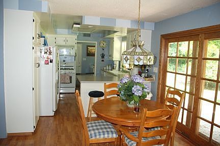 5th image of 745 Cavan Ln