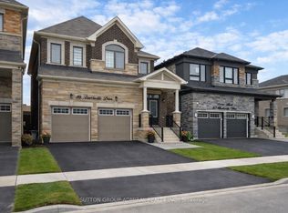 65 Barkerville Dr, Whitby, ON L1P0L8