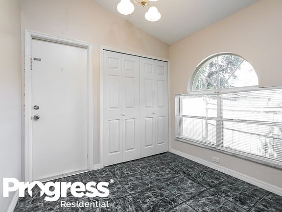4th image of 714 Alto Pl