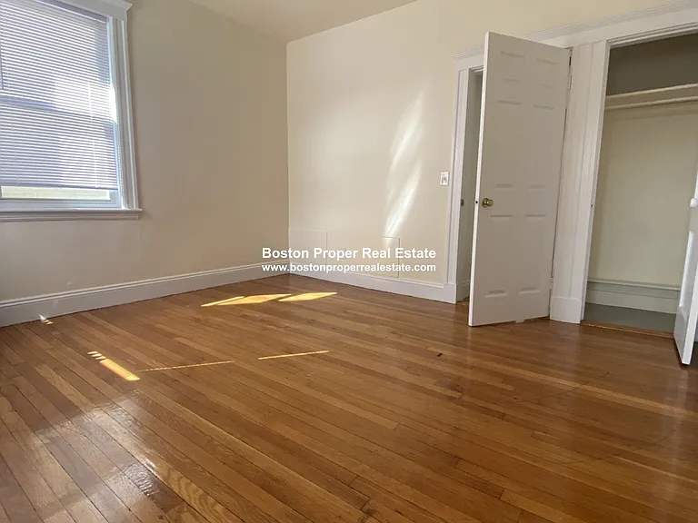 19 Melvin Ave #14 — Photo 7