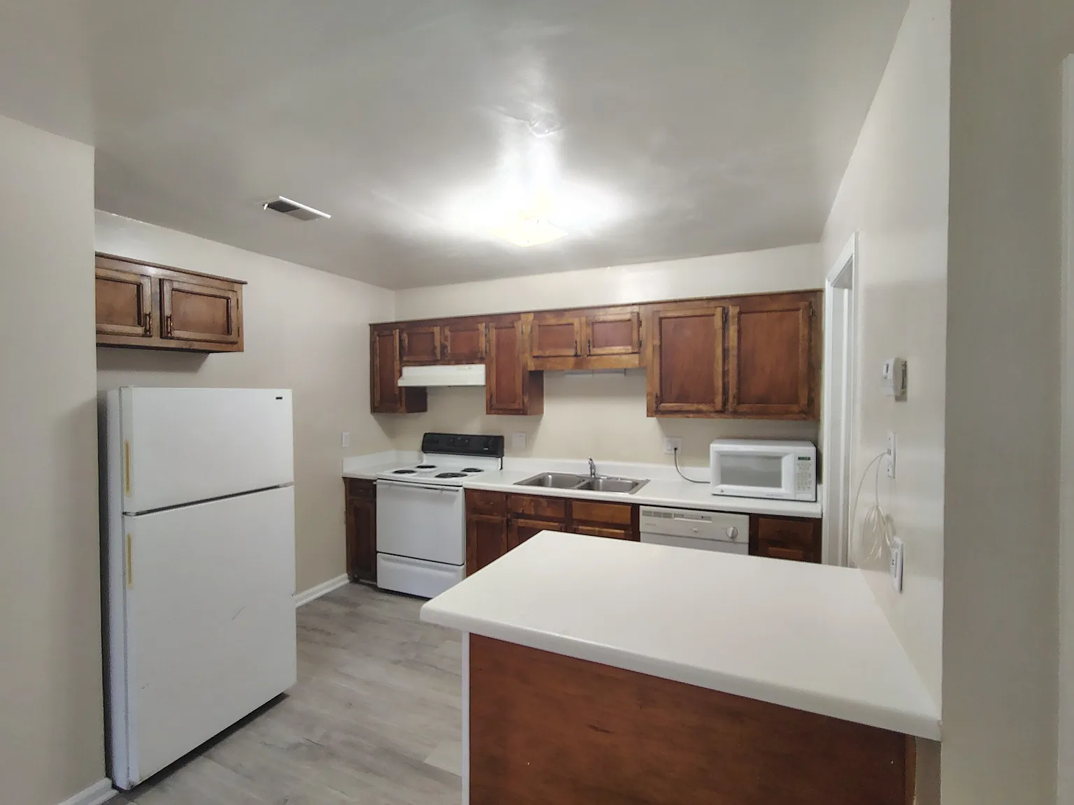 1011 Beatty Road - C7 — Photo 4